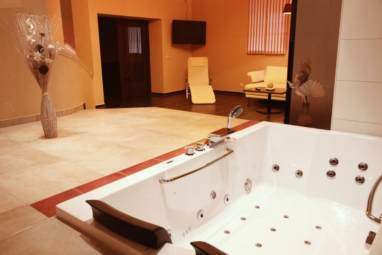 Wellness-Keller Lägenhet Bautzen Exteriör bild